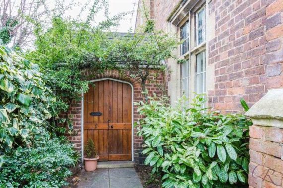 2&nbsp;Bedroom&nbsp;Terraced